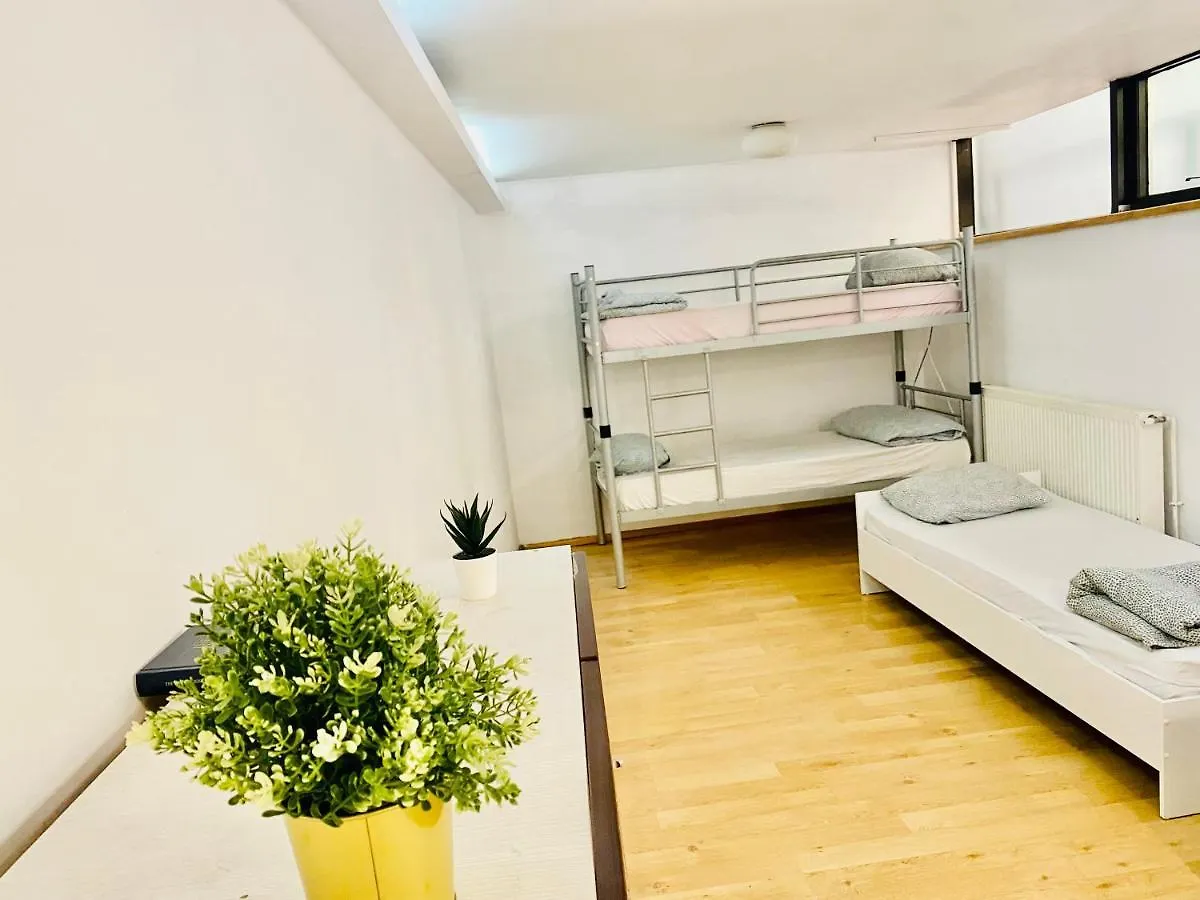 A.G Romana Hostel Bucharest 0*,
